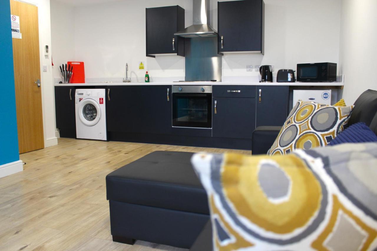 Maze And Free Parking Apartment